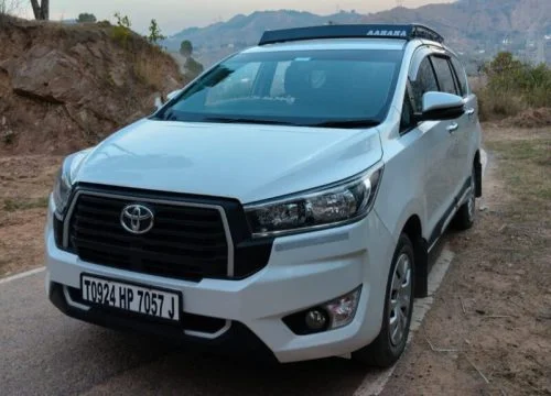 Innova Crysta Taxi